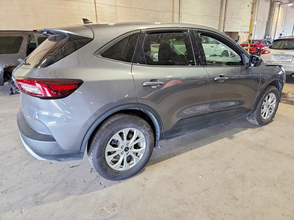 2025 FORD ESCAPE ACTIVE 3