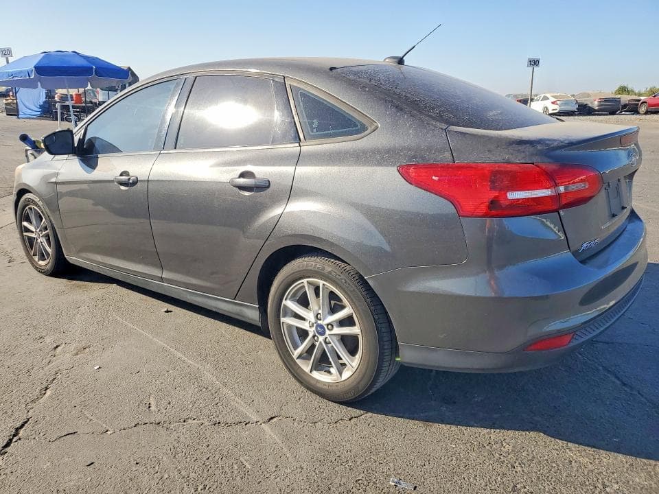 2017 FORD FOCUS SE 2
