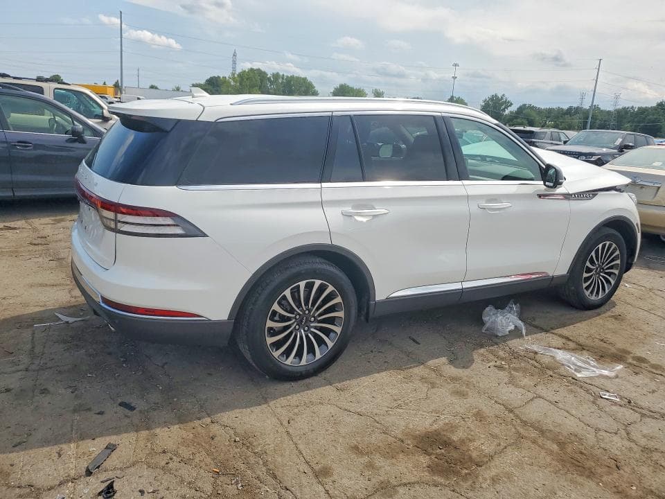 2023 LINCOLN AVIATOR RESERVE 3