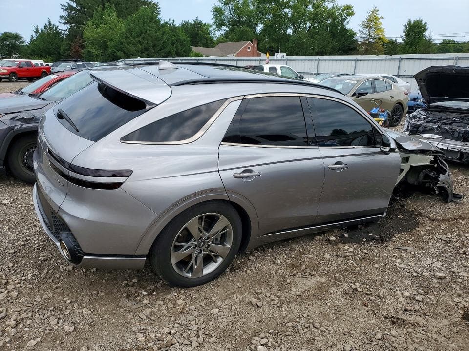 2022 GENESIS GV70 3.5T SPORT 3