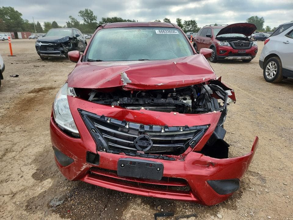 2017 NISSAN VERSA 1.6 SV 5
