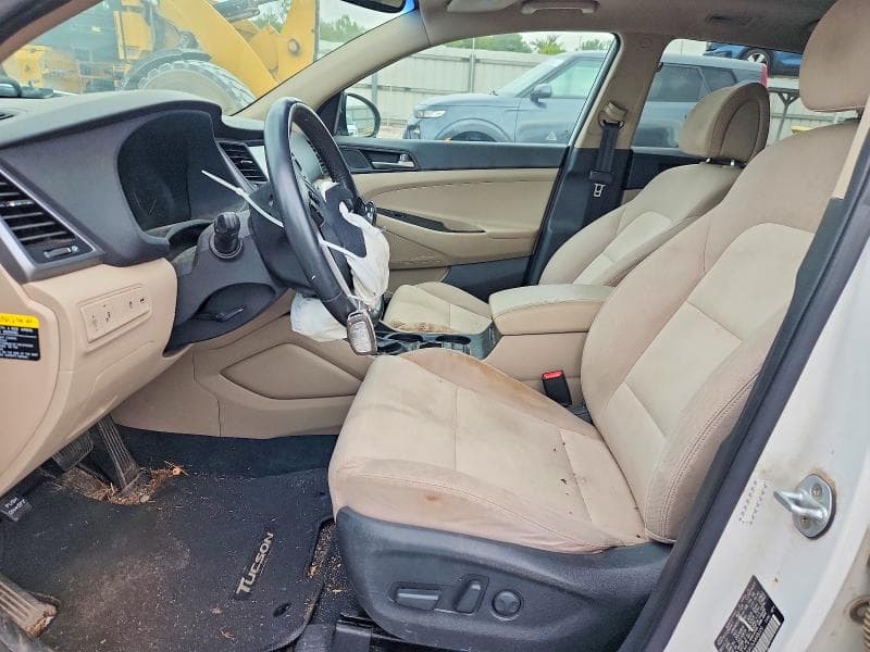 2018 HYUNDAI TUCSON VALUE 7