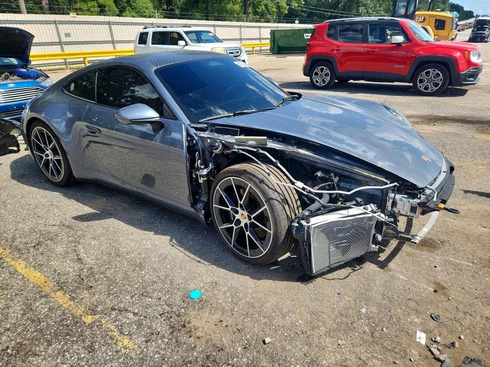 2026 PORSCHE 911 CARRERA 4