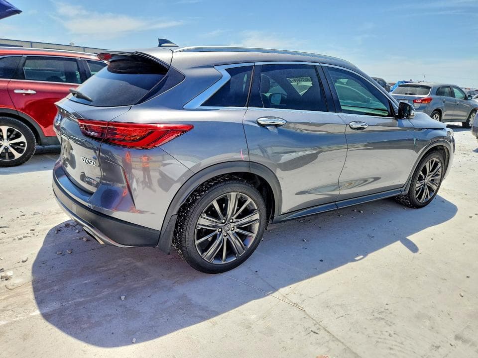 2020 INFINITI QX50 ESSENTIAL 3