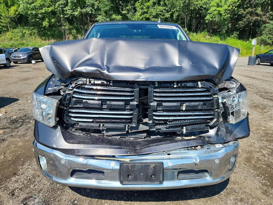 2017 RAM 1500 SLT 5