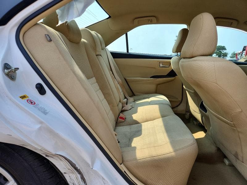 2017 TOYOTA CAMRY LE 10