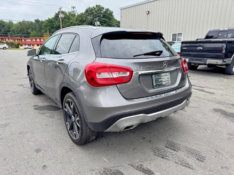 2018 MERCEDES-BENZ GLA 250 2