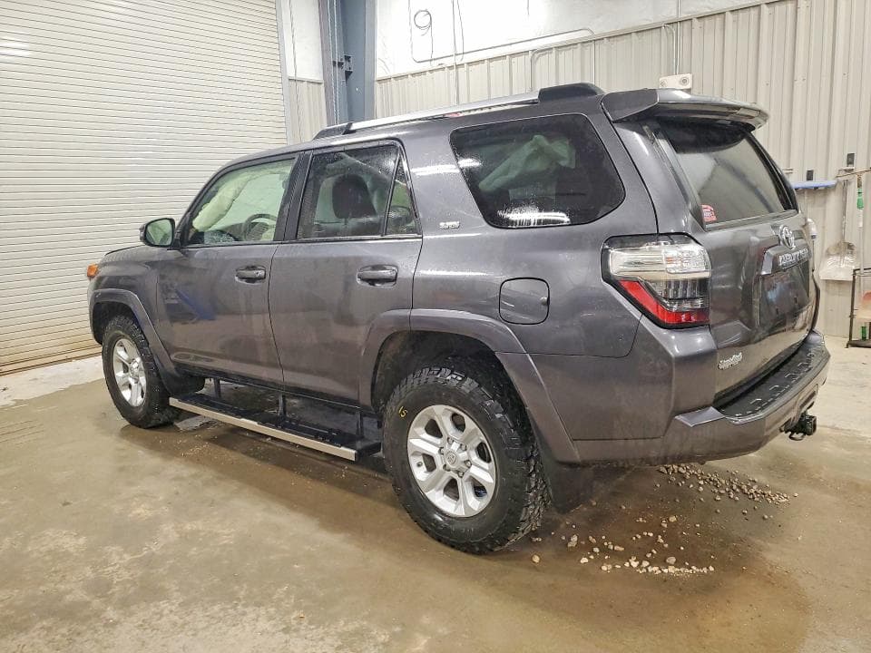 2020 TOYOTA 4RUNNER SR5 PREMIUM 2