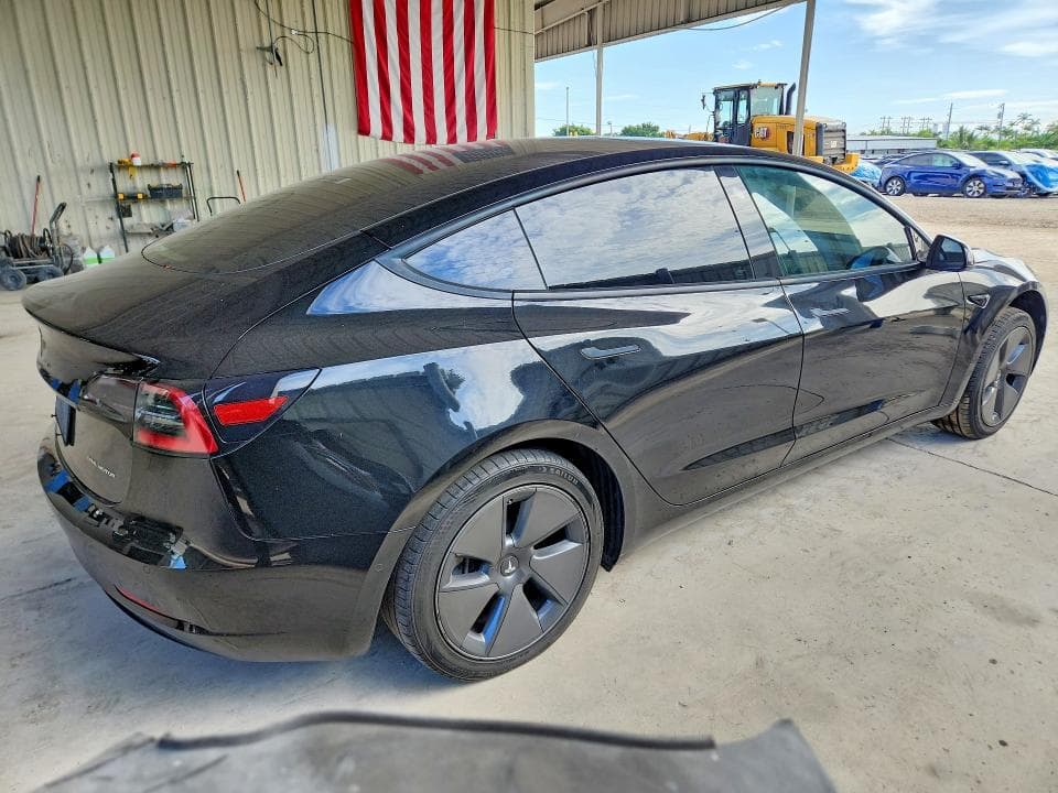 2022 TESLA MODEL 3 3
