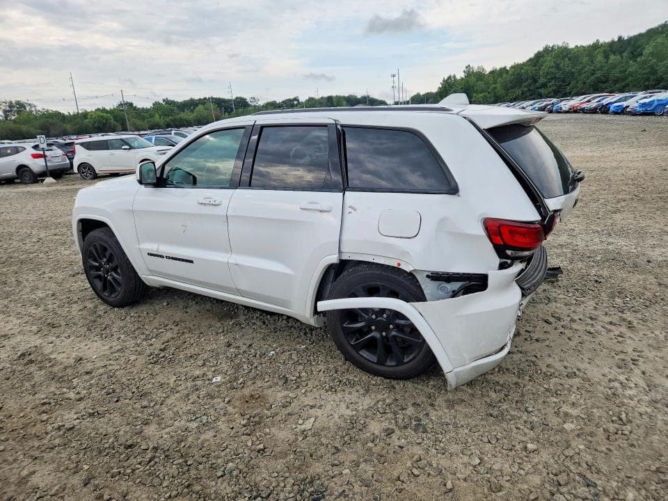 2017 JEEP GRAND CHEROKEE LAREDO 2