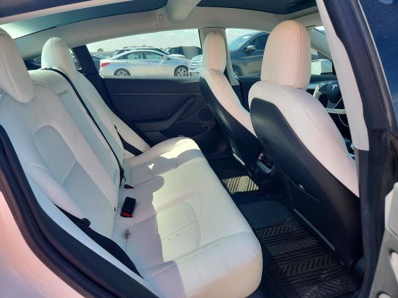 2021 TESLA MODEL 3 10
