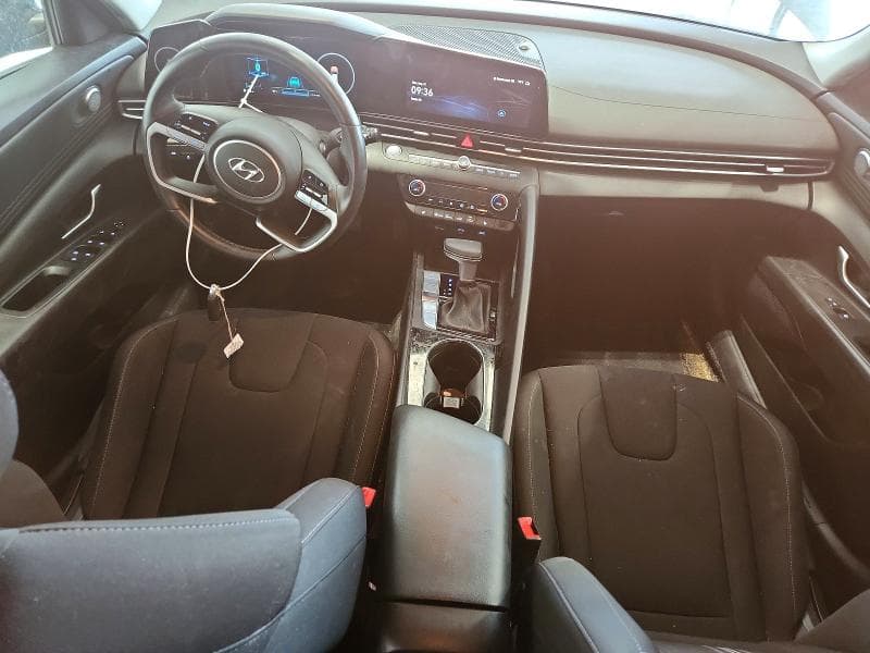 2023 HYUNDAI ELANTRA SEL 8
