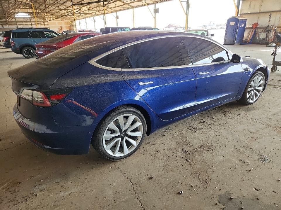2018 TESLA MODEL 3 3