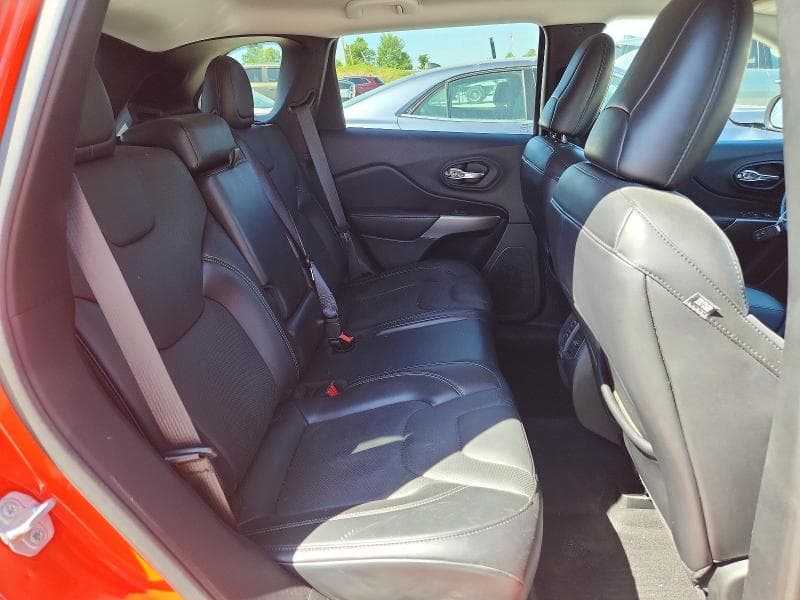 2021 JEEP CHEROKEE LATITUDE LUX 11
