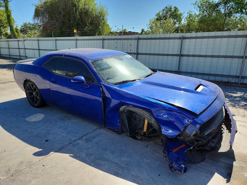 2022 DODGE CHALLENGER GT 4