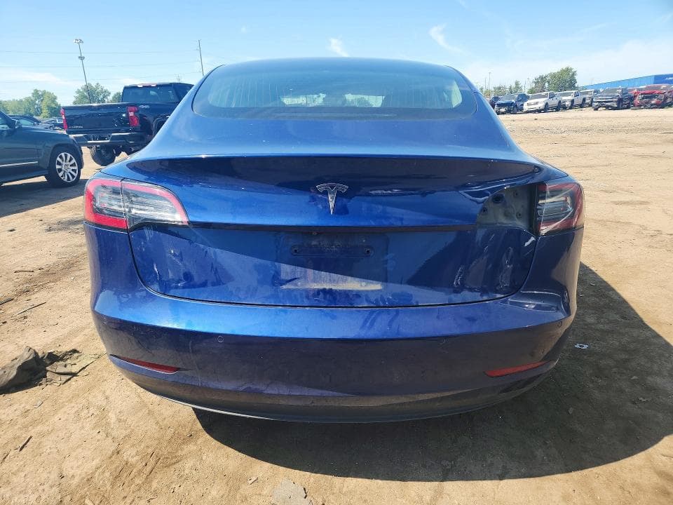 2020 TESLA MODEL 3 6