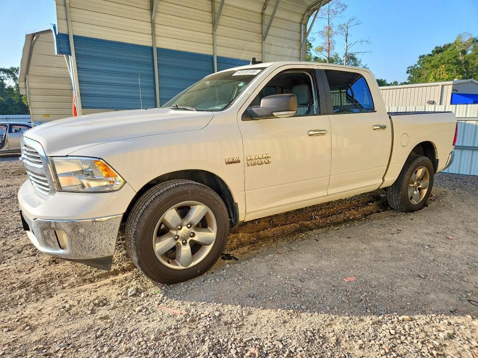 2017 RAM 1500 SLT - 1
