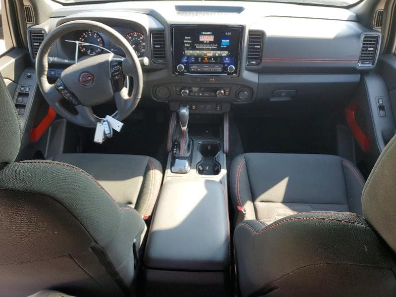 2023 NISSAN FRONTIER PRO-X 8