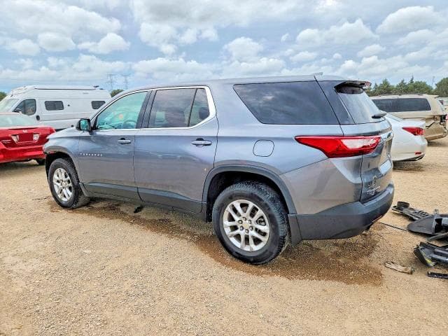 2018 CHEVROLET TRAVERSE LS 2