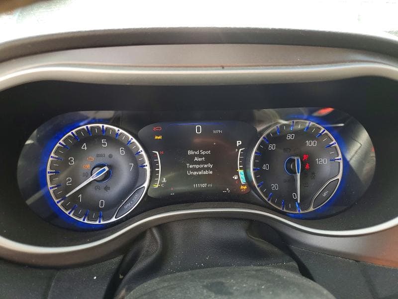 2022 CHRYSLER PACIFICA TOURING L 9