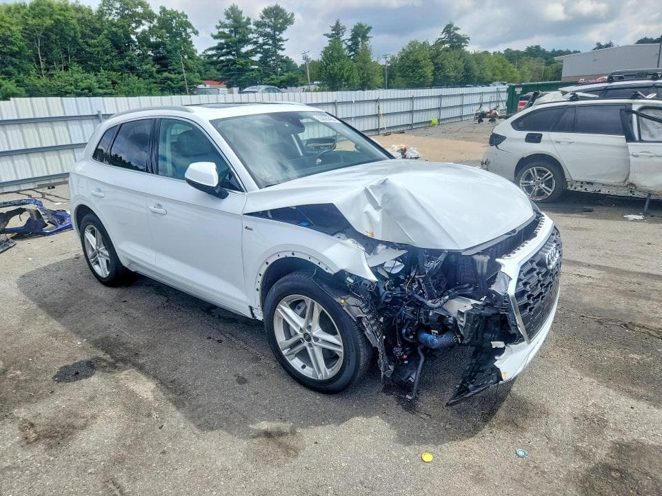 2025 AUDI Q5 E PREMIUM PLUS 55 4
