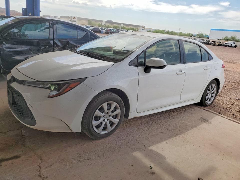 2022 TOYOTA COROLLA LE
