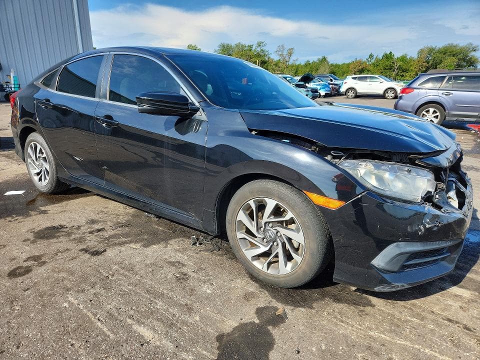 2017 HONDA CIVIC EX 4