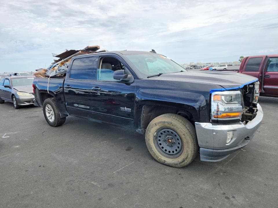 2017 CHEVROLET SILVERADO K1500 LT 4