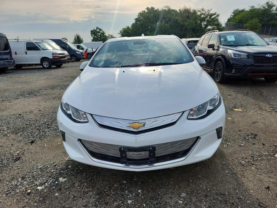 2017 CHEVROLET VOLT LT 5