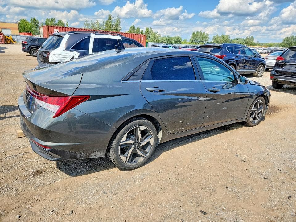 2021 HYUNDAI ELANTRA SEL 3