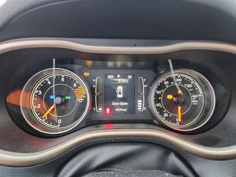 2017 JEEP CHEROKEE LATITUDE 9
