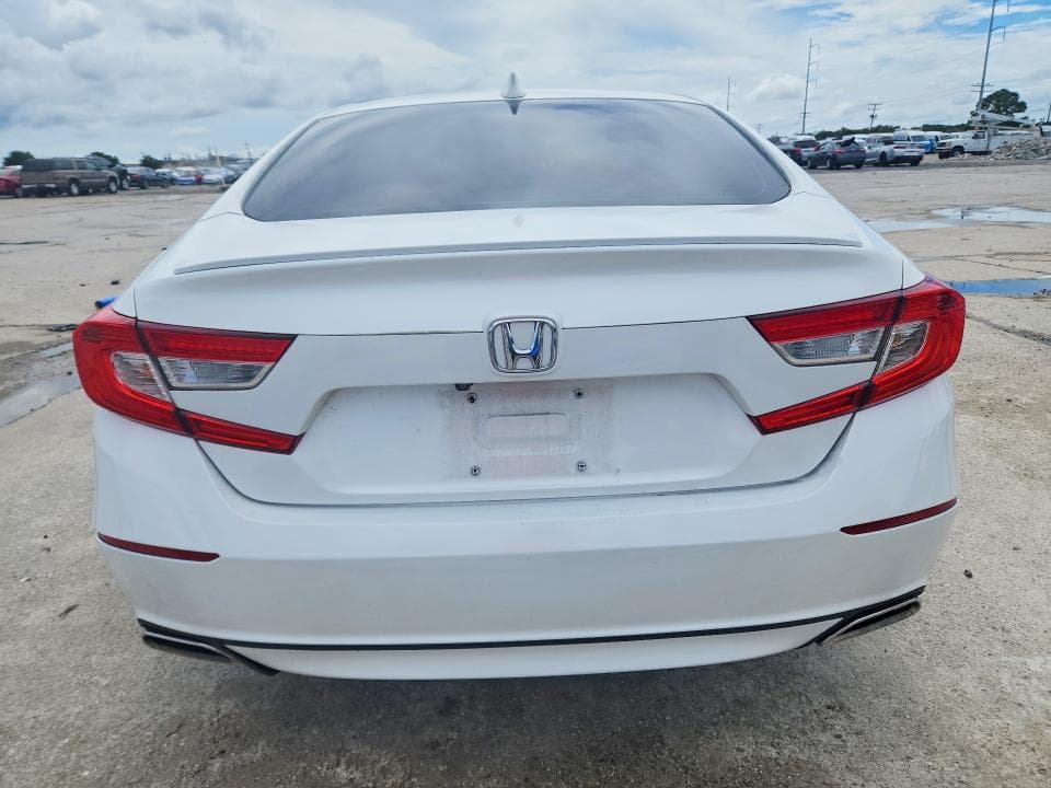 2018 HONDA ACCORD SPORT 6
