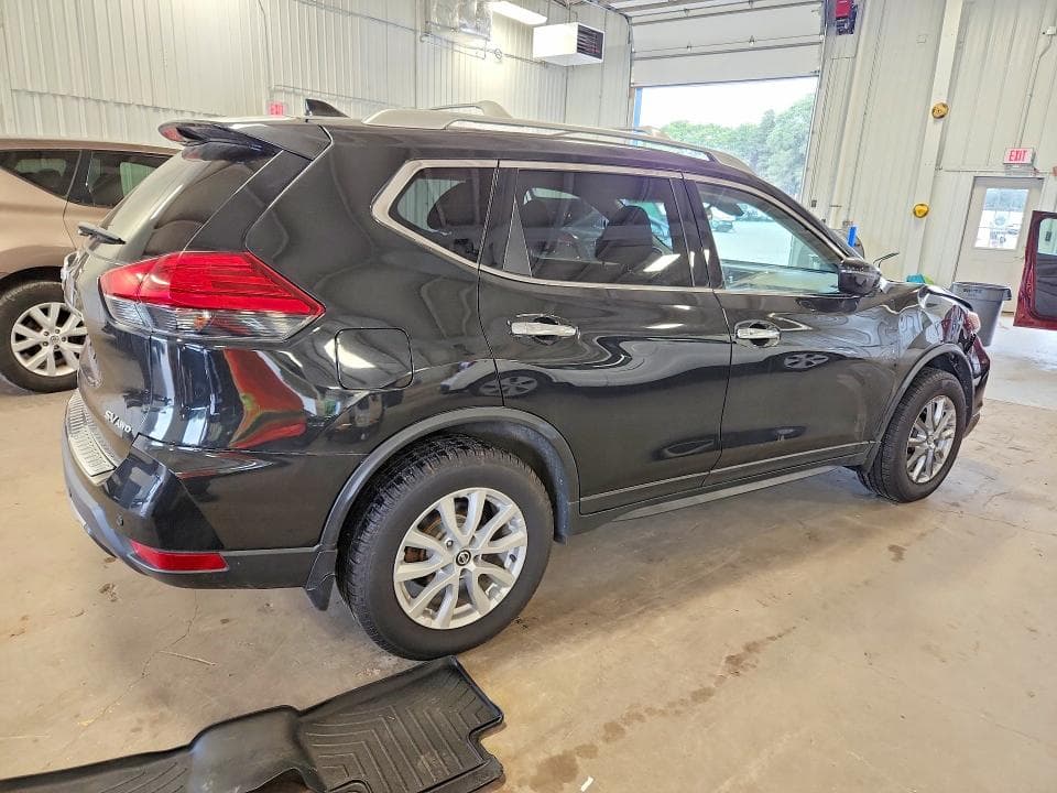 2019 NISSAN ROGUE SV 3