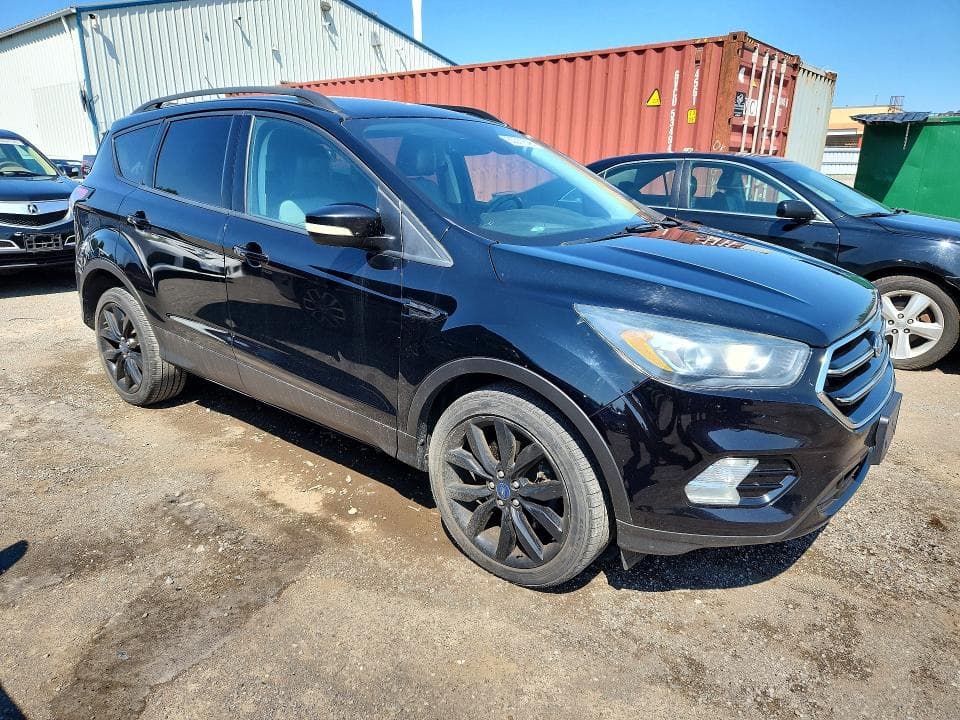 2017 FORD ESCAPE TITANIUM 4