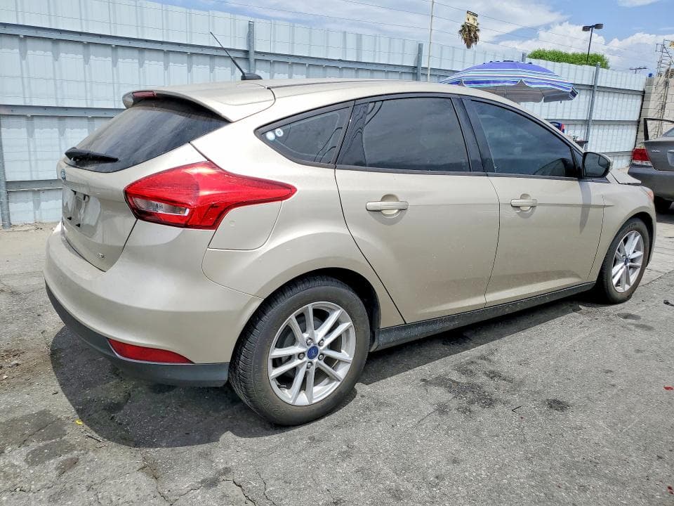 2017 FORD FOCUS SE 3