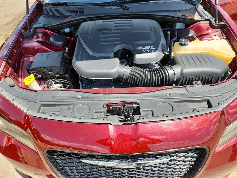 2019 CHRYSLER 300 TOURING 11