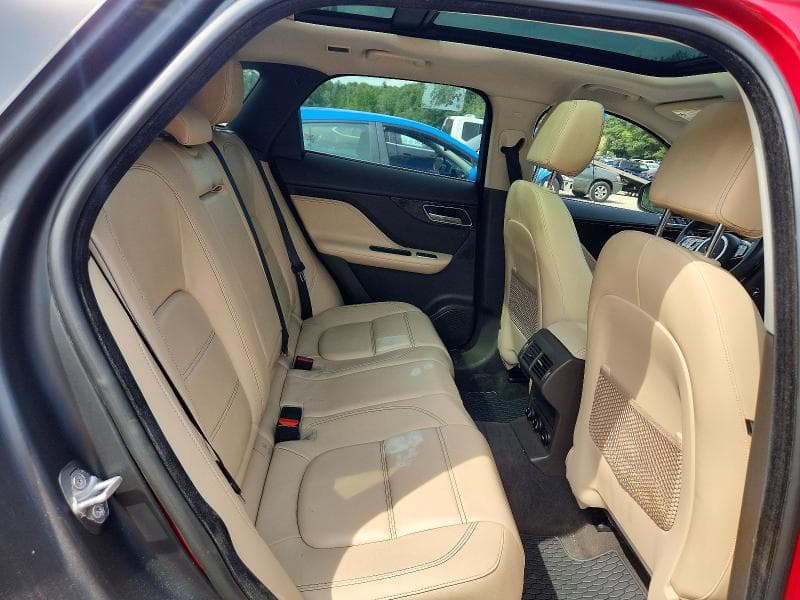 2018 JAGUAR F-PACE PRESTIGE 10