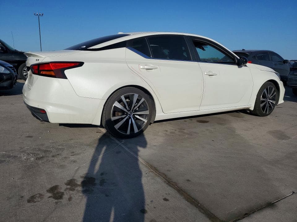 2020 NISSAN ALTIMA SR 3