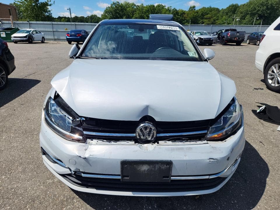 2021 VOLKSWAGEN GOLF 5