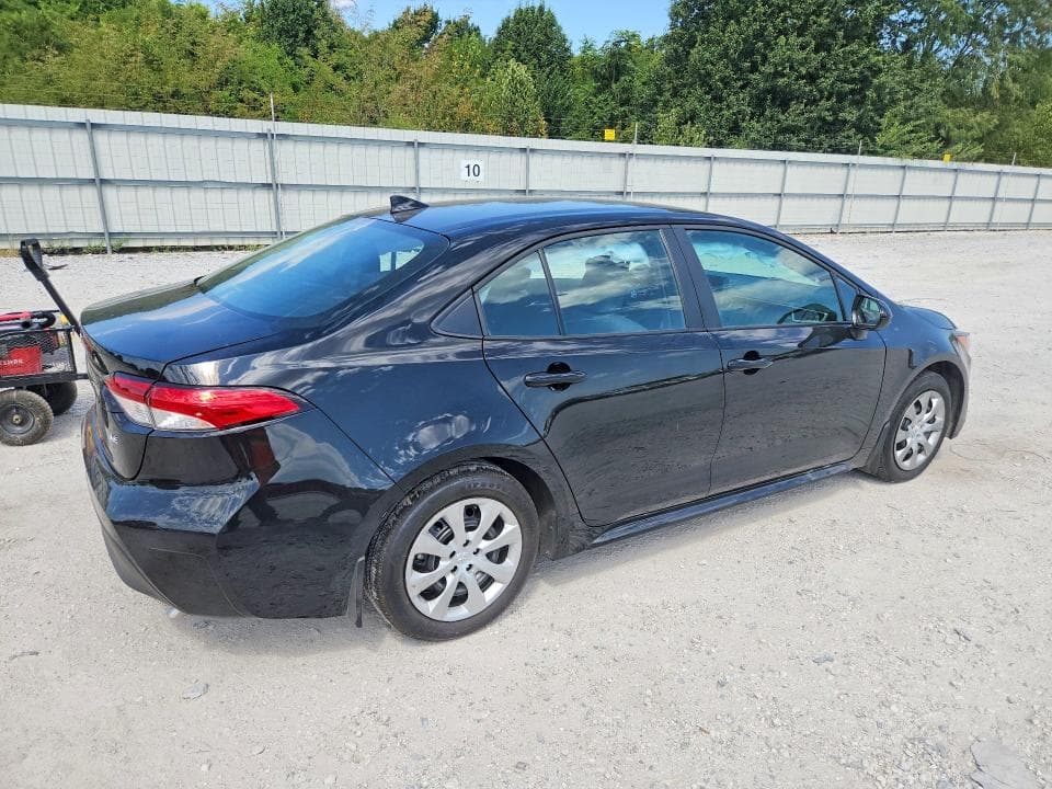 2026 TOYOTA COROLLA LE 3