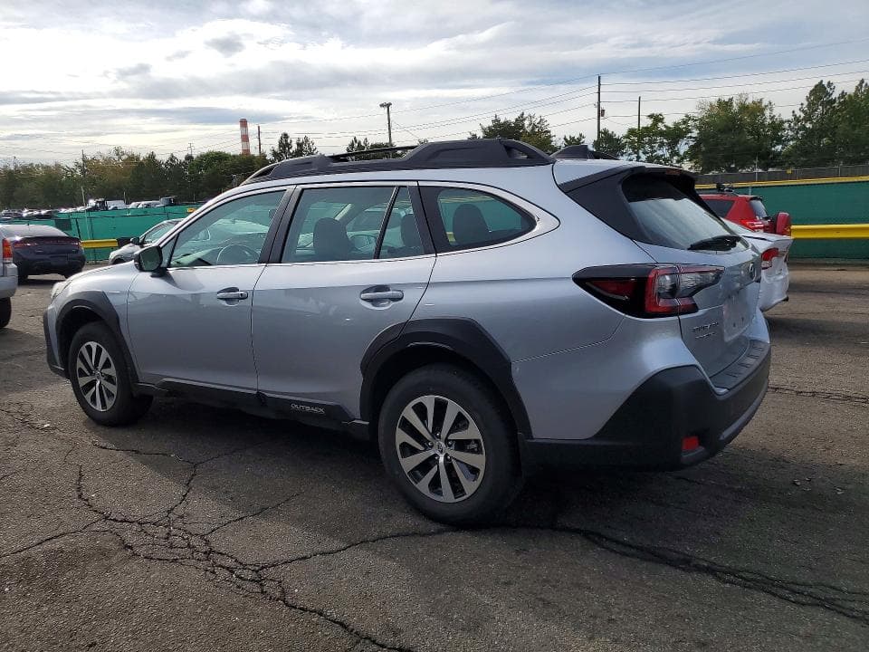 2025 SUBARU OUTBACK 2