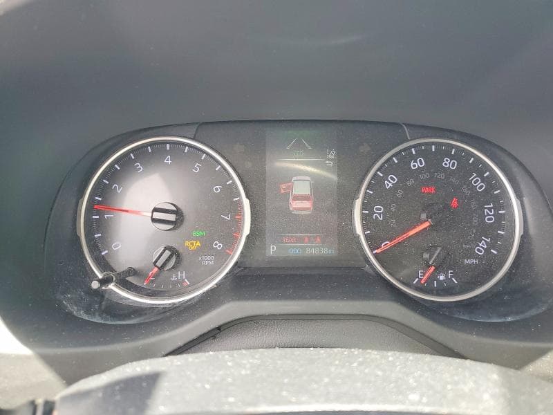 2019 TOYOTA RAV4 XLE 9