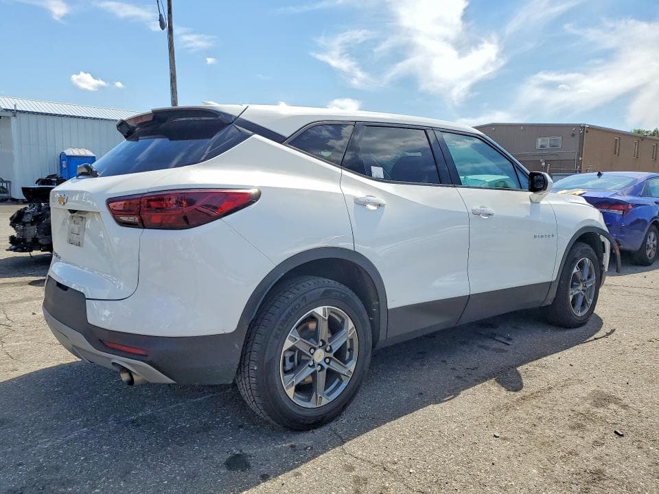2023 CHEVROLET BLAZER 2LT 3