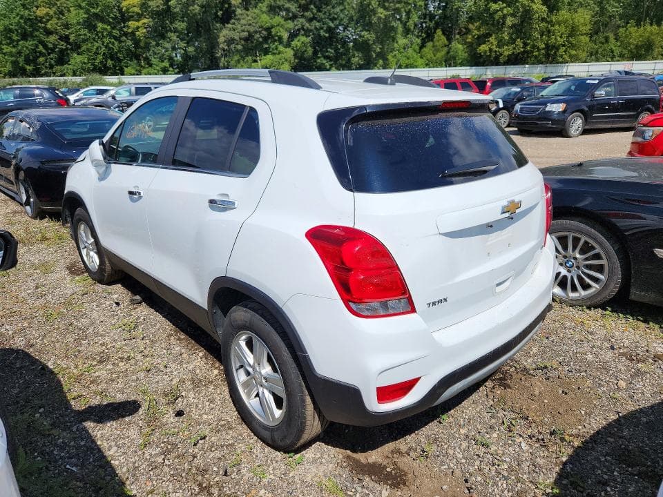 2018 CHEVROLET TRAX 1LT 2