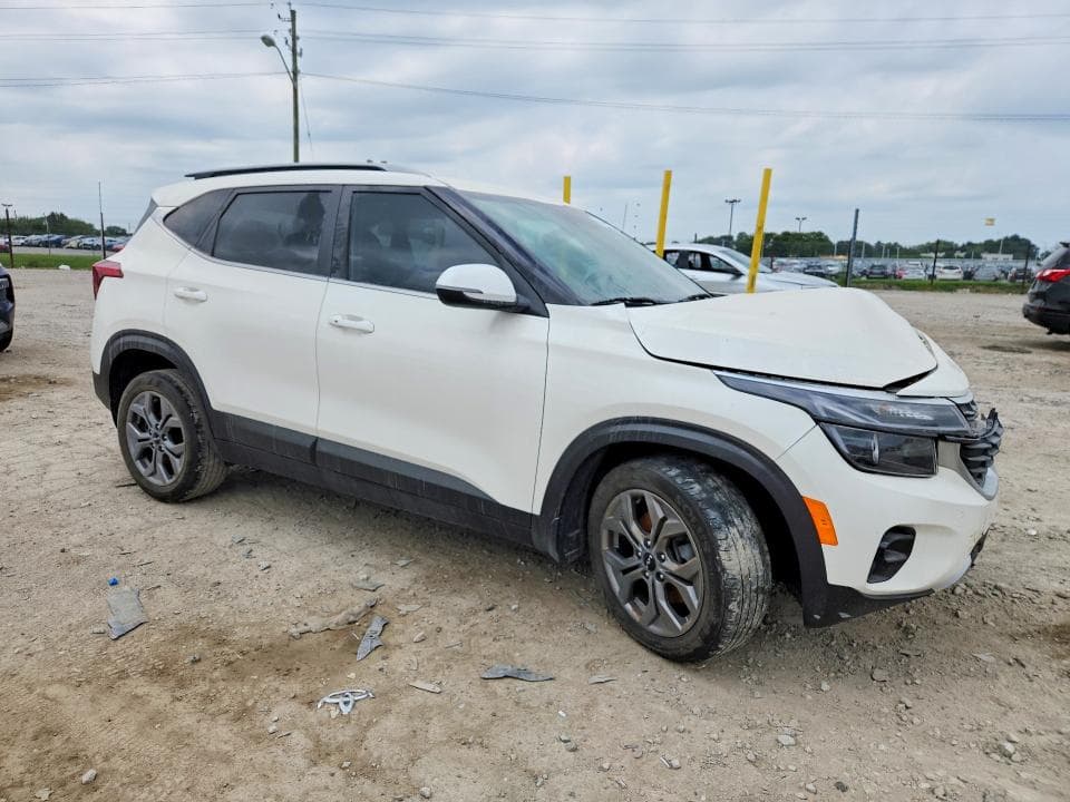 2024 KIA SELTOS S 4