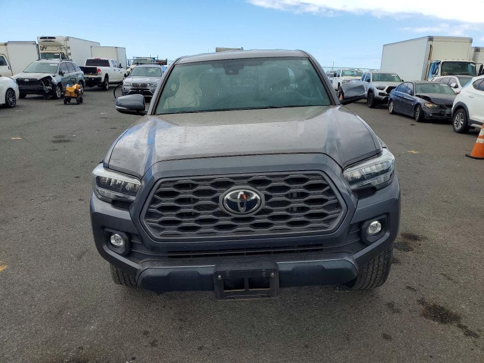 2022 TOYOTA TACOMA SR V6 5