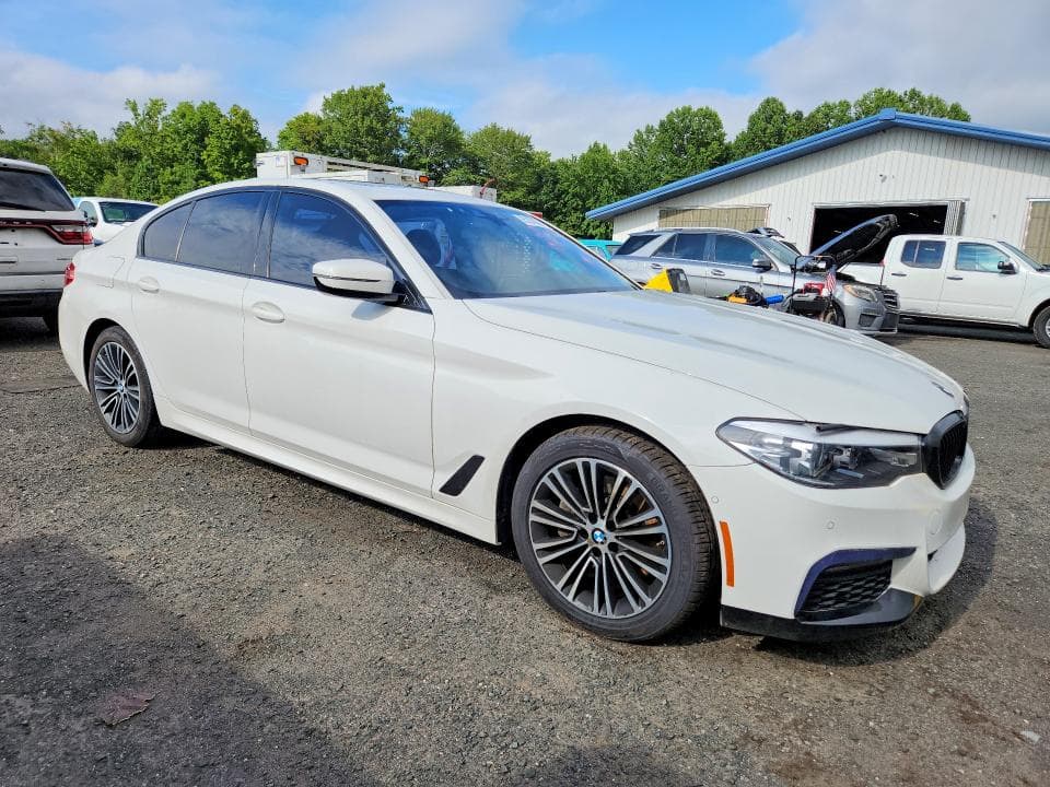 2019 BMW 540 XI 4