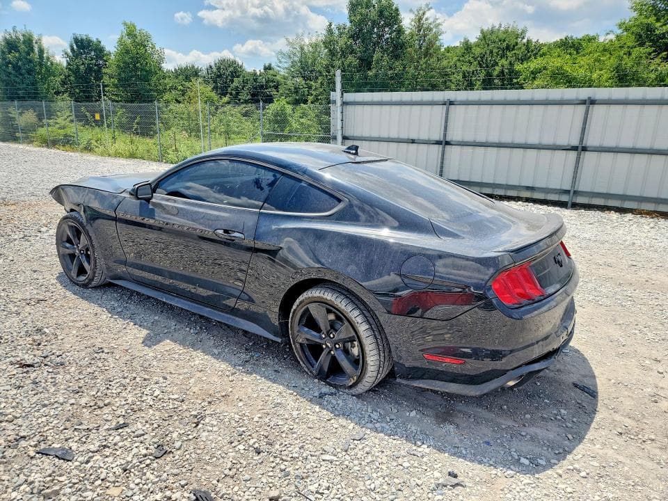 2022 FORD MUSTANG 2