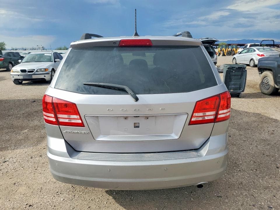 2020 DODGE JOURNEY SE 6