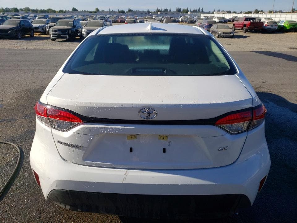 2026 TOYOTA COROLLA LE 6